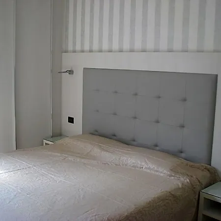 Fabius Hotel 3*