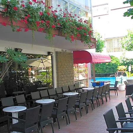 Hotel Fabius 3*